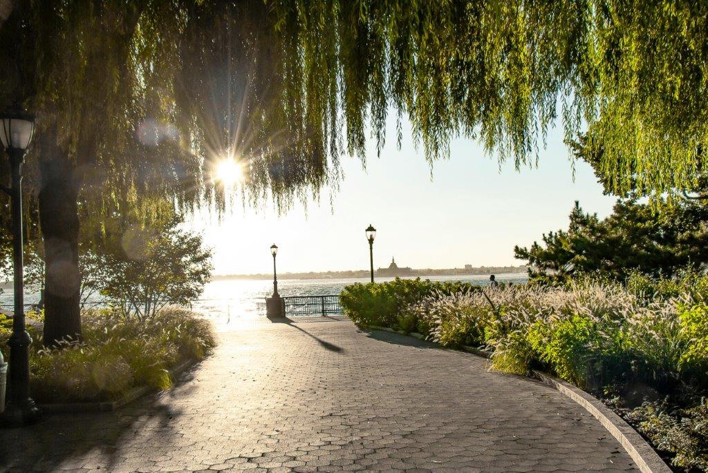 Battery Park, el parque que mira a la estatua