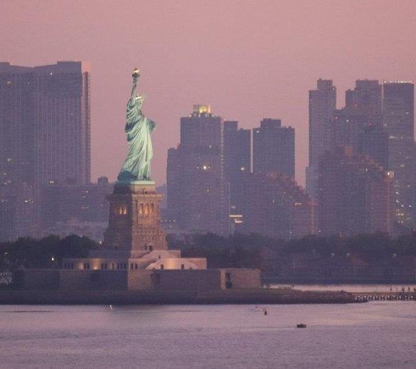 Cruceros nocturnos a la Estatua de la Libertad