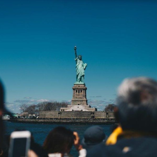 ¿Cómo evitar las colas en la Estatua de la Libertad?