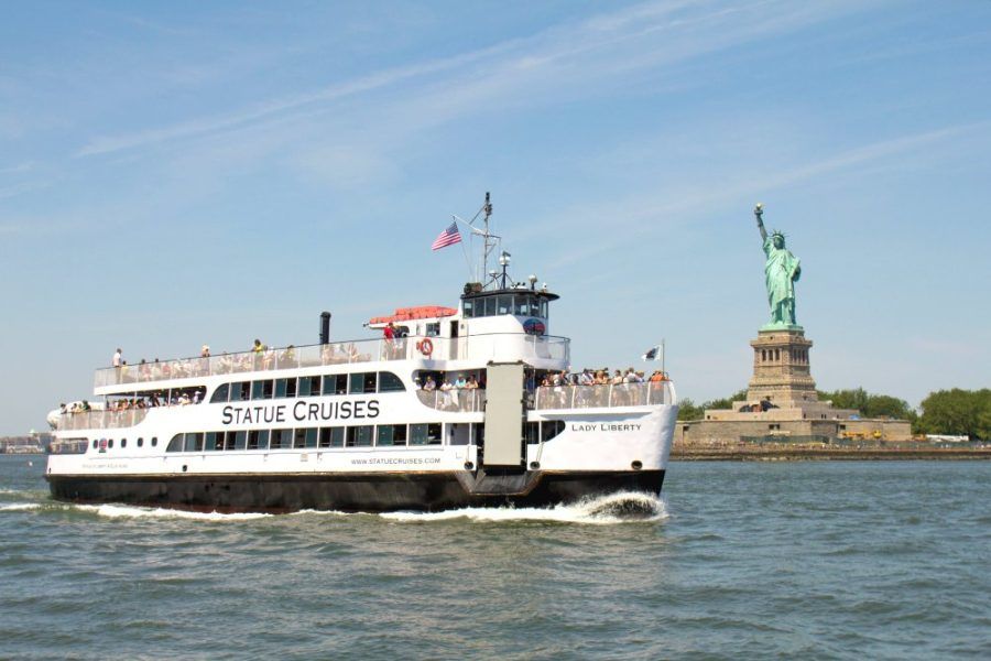 ferry oficial para ver la Estatua de la Libertad